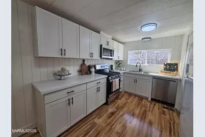929 Loyola Street, Carson City, NV 89705 - Photo 7