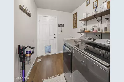 998 Julia Lane, Fernley, NV 89408 - Photo 29