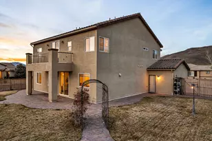 2730 Foxhunter Ln, Reno, NV 89521 - Photo 37