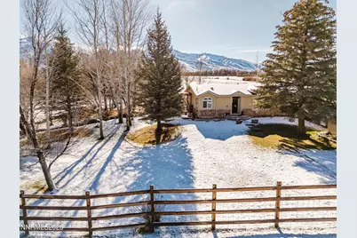 2013 Blume Ranch Road, Lamoille, NV 89828 - Photo 9