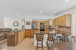 1360 Jackie Ln, Minden, NV 89423 - Photo 13