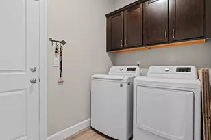 1914 Sea Horse Rd, Reno, NV 89521 - Photo 17