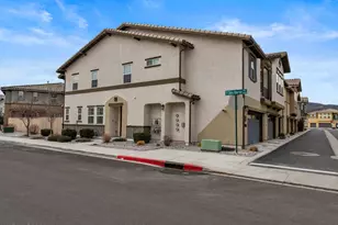 1914 Sea Horse Rd, Reno, NV 89521 - Photo 3