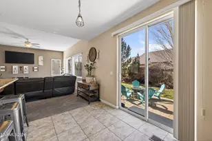 1516 Lasso Ln, Gardnerville, NV 89410 - Photo 19