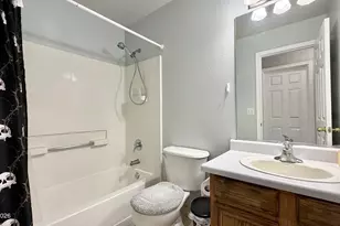 7507 Cezanne Ct, Sun Valley, NV 89433 - Photo 15
