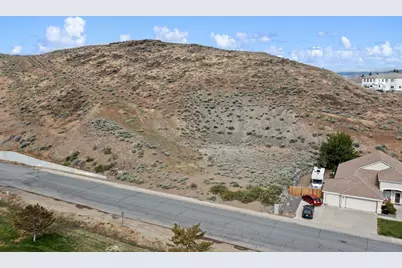 4841 W Hidden Valley Drive, Reno, NV 89502 - Photo 15