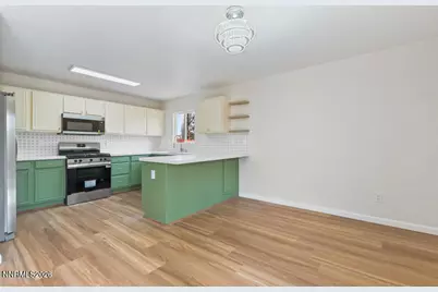 17710 Fairfax Court, Reno, NV 89508 - Photo 5