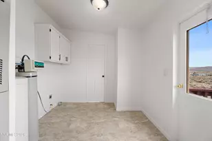 2180 Ramsey Cutoff, Silver Springs, NV 89429 - Photo 17