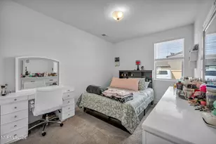 8600 Crandell Dr, Reno, NV 89506 - Photo 35