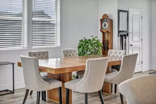 8600 Crandell Dr, Reno, NV 89506 - Photo 23