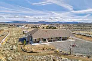 1720 N Benton Rd, Minden, NV 89423 - Photo 3