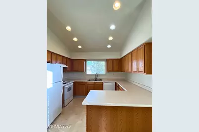 2275 Albatross Way, Spanish Springs, NV 89441 - Photo 9