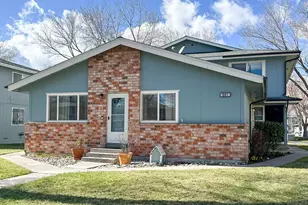 661 Oakwood Dr, Sparks, NV 89431 - Photo 1