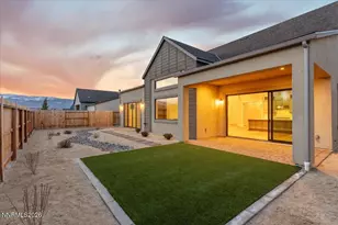 2982 Saddle Peak Dr, Reno, NV 89521 - Photo 9