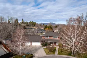 2303 Queen Anne Ct, Reno, NV 89509 - Photo 3