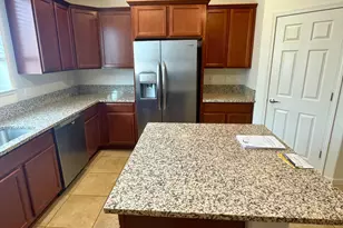 3050 Sterling Ridge Cir, Sparks, NV 89431 - Photo 5