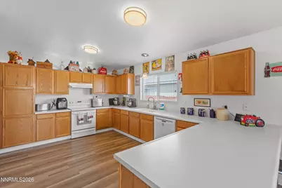 17533 Javalina Court, Reno, NV 89508 - Photo 5