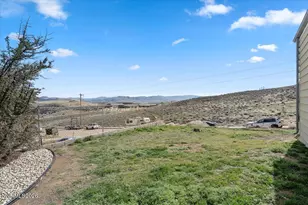 384 Loster Wy, Sun Valley, NV 89433 - Photo 31