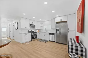 384 Loster Wy, Sun Valley, NV 89433 - Photo 11