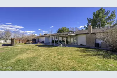 10585 Silver Knolls Boulevard, Reno, NV 89508 - Photo 37