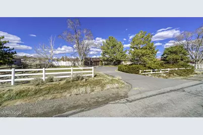 10585 Silver Knolls Boulevard, Reno, NV 89508 - Photo 35