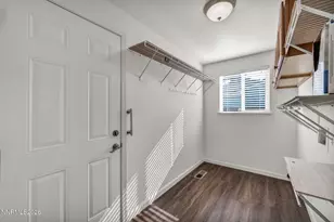 2945 Santa Ana Dr, Reno, NV 89502 - Photo 29