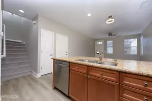 1221 Fonterra Wy, Carson City, NV 89701 - Photo 9