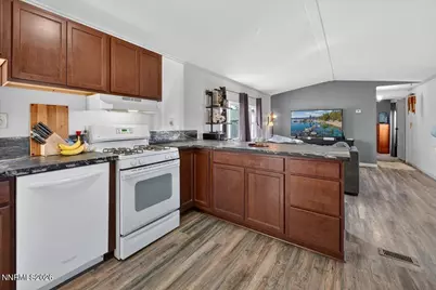 5607 Pearl Drive, Sun Valley, NV 89433 - Photo 7