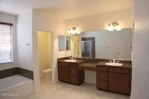 10855 Pebble Hill Dr, Reno, NV 89521 - Photo 13