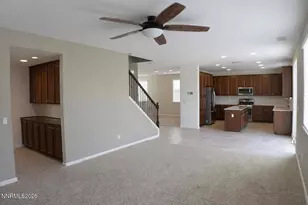 10855 Pebble Hill Dr, Reno, NV 89521 - Photo 9