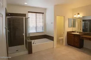 10855 Pebble Hill Dr, Reno, NV 89521 - Photo 13