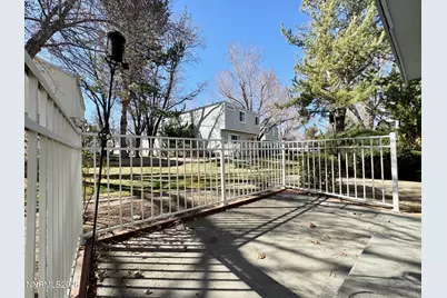 7541 Lighthouse Lane, Reno, NV 89511 - Photo 37