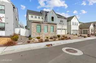 715 W Pleasant Oak Trl, Reno, NV 89511 - Photo 3