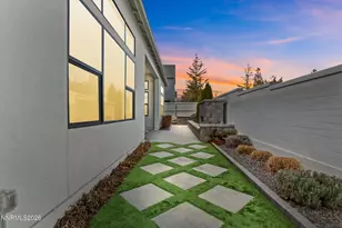 715 W Pleasant Oak Trl, Reno, NV 89511 - Photo 37