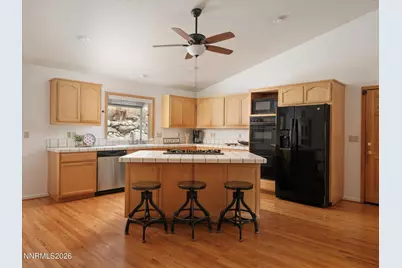 214 Highland Drive, Stateline, NV 89449 - Photo 3