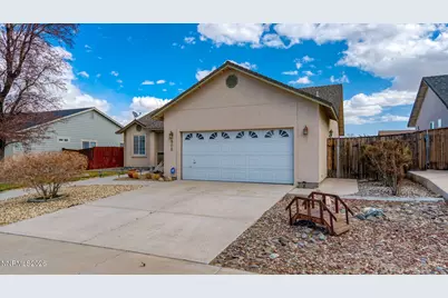 906 Julia Lane, Fernley, NV 89408 - Photo 3