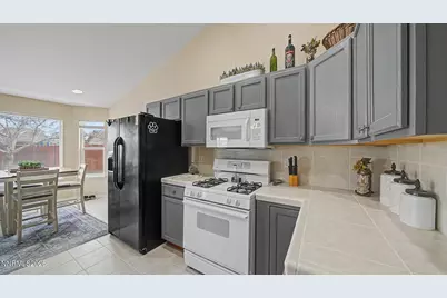 906 Julia Lane, Fernley, NV 89408 - Photo 25