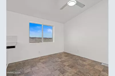 1640 W Fir Avenue, Silver Springs, NV 89429 - Photo 11