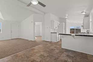 1640 W Fir Ave, Silver Springs, NV 89429 - Photo 13