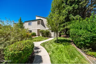 2659 Sycamore Glen Drive #APT 5, Sparks, NV 89434 - Photo 5