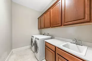 2170 Arpagos Ln, Reno, NV 89521 - Photo 35