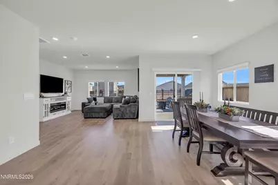 7558 Grassy Plains Drive, Reno, NV 89506 - Photo 9