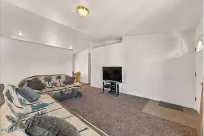 17745 Honey Locust Court, Reno, NV 89508 - Photo 13