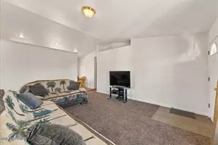 17745 Honey Locust Ct, Reno, NV 89508 - Photo 13