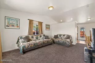 17745 Honey Locust Ct, Reno, NV 89508 - Photo 3