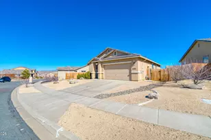 7132 Mustengo Dr, Reno, NV 89506 - Photo 7