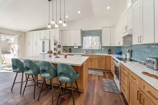 1430 Talon Dr, Sparks, NV 89441 - Photo 9