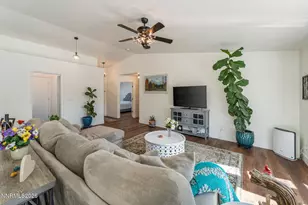 1430 Talon Dr, Sparks, NV 89441 - Photo 7