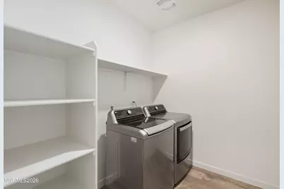 8412 Castletroy Drive, Verdi, NV 89439 - Photo 17