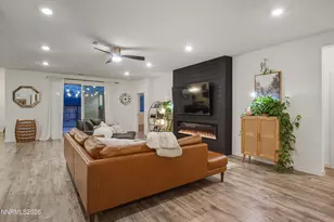 8412 Castletroy Dr, Verdi, NV 89439 - Photo 5